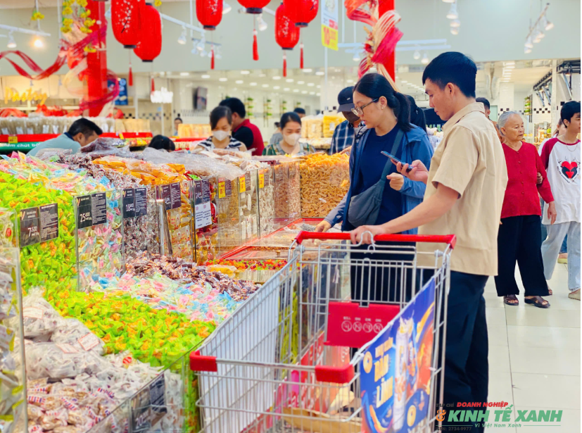 Nguồn cung dồi dào, giá bán ổn định, thị trường Tết tại TP.HCM giữ nhịp cân bằng